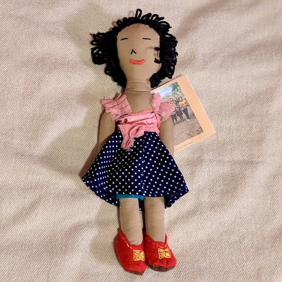NWT Genuine Nicaraguan Handcrafted Handsewn Cloth Doll - Picture 1 of 8